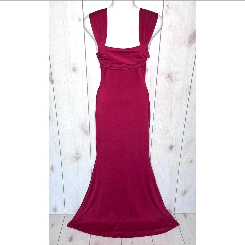 NWT Red Ruched U Neckline Ruffle Fitted Mermaid Gown